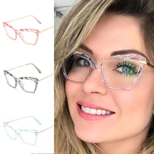 

New Vintage Retro Cat Eye Flat Sunglasses Trend Diamond Faceted Frame Plain Transparent Lens Jelly Color Glasses for Women