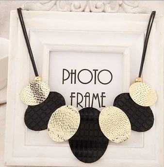 

New Style Accessories Europe And America Fashion Luxury Versatile Metal Simplicity round Plate Elegant Necklace