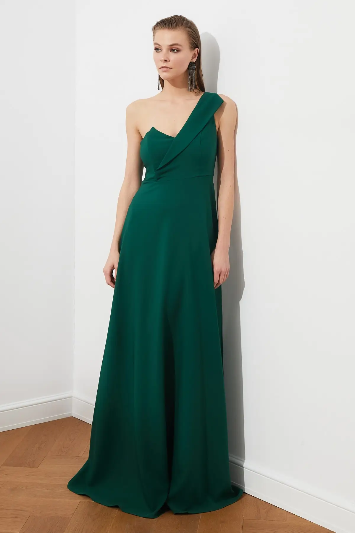 Trendyol Collar Detail Evening Dress Dress TPRSS19UT0054 Trendyol Collar Detail Evening Dress Dress TPRSS19UT0054