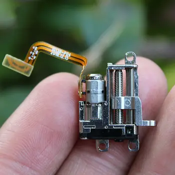 

Precision 2-phase 4-wire 5mm Planetary Gear Stepper Motor Electric 3V 3.7V 5V Slow Speed Linear Screw Slider Block Lifting Type