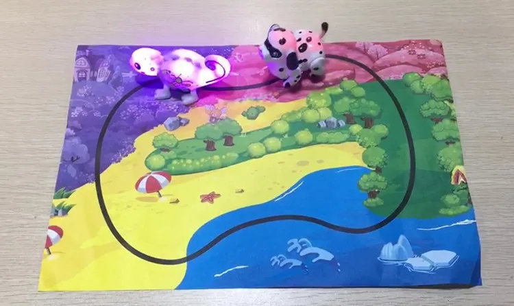 Brinquedo do Cão Operação da Bateria de Plástico as Crianças Seguem Qualquer Linha Desenhada Magic Toy Robot Robô Cão Melhor Presente Inteligente Pen 30 Pen Magic Toy Robot brinquedo do cão