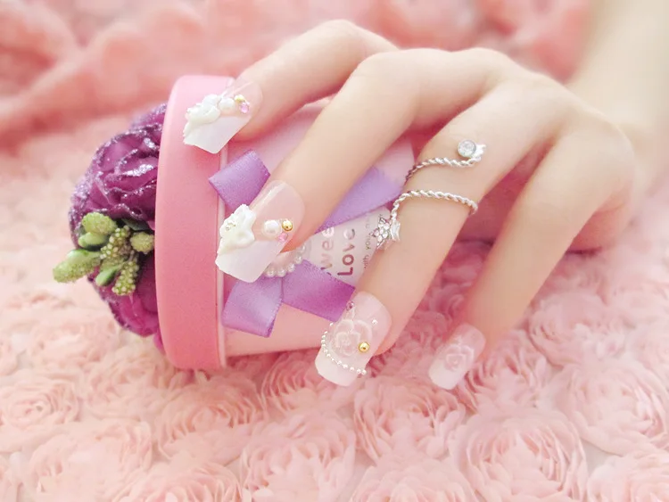 Готовая продукция Маникюр 24 штук в штучной упаковке Невеста поддельные ногти оптом цветок французская Невеста маникюр патч C19