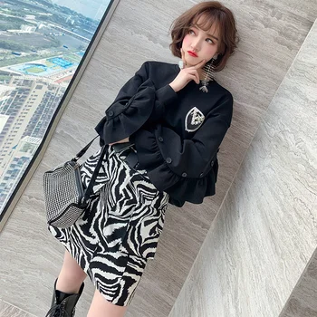 

Beaded badge stitching ruffled sweater + zebra pattern A-line skirt suit female 2020 autumn and winter new