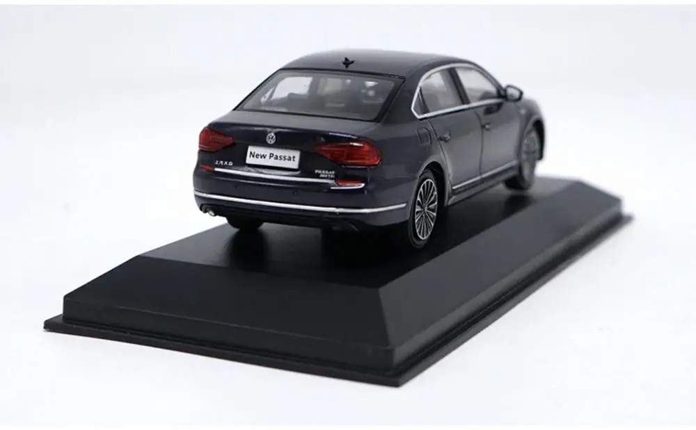 Новинка 1/43 г. Volkswagen Passat GP 2016 литой автомобиль фиолетового цвета Коллекционная