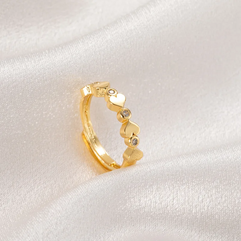 

Exquisite Gold Plated Titanium Steel Heart Ring Women's Fashion Simple Infinity Zircon Open Ring Cocktail Party Fashion Jewelry