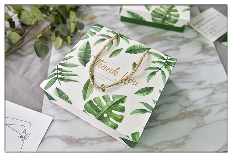 

10pcs Handbag Shopping Bag paper Candy box Gift Bags With Handles Luxury Handbag Wedding party Birthday gift bag