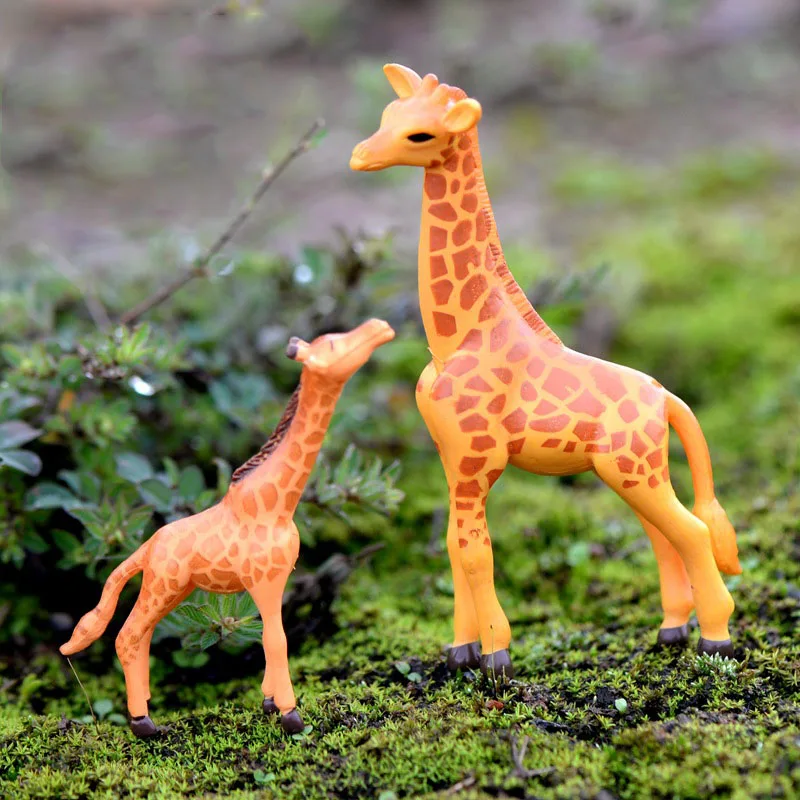

1Pcs Cute Cartoon Giraffe Mini Fashion DIY Toys Creative PVC Desktop Decoration Crafts Small Animal Toy Figures