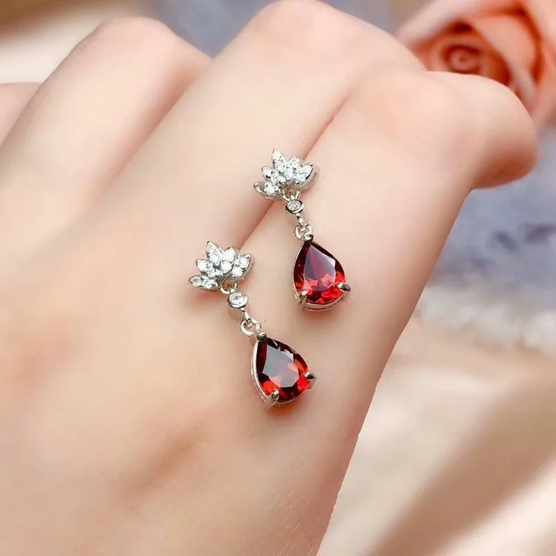 

Luxury Silver Color Red Gems Stone Crystal Water Drop Earrings for Women Cocktail Party Zircon Earrings Wedding Earrings Jewelry