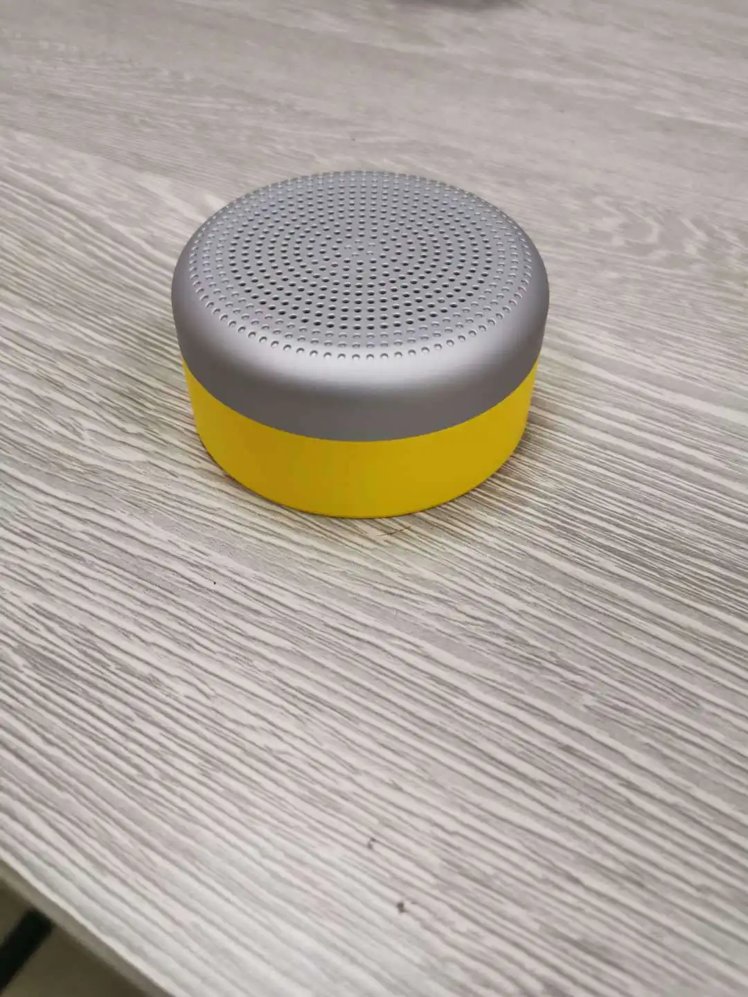 

High quality Wireless Bluetooth Speaker Waterproof Shower Speaker Portable Speaker Mini Car Handsfree Call Music Suction Mic