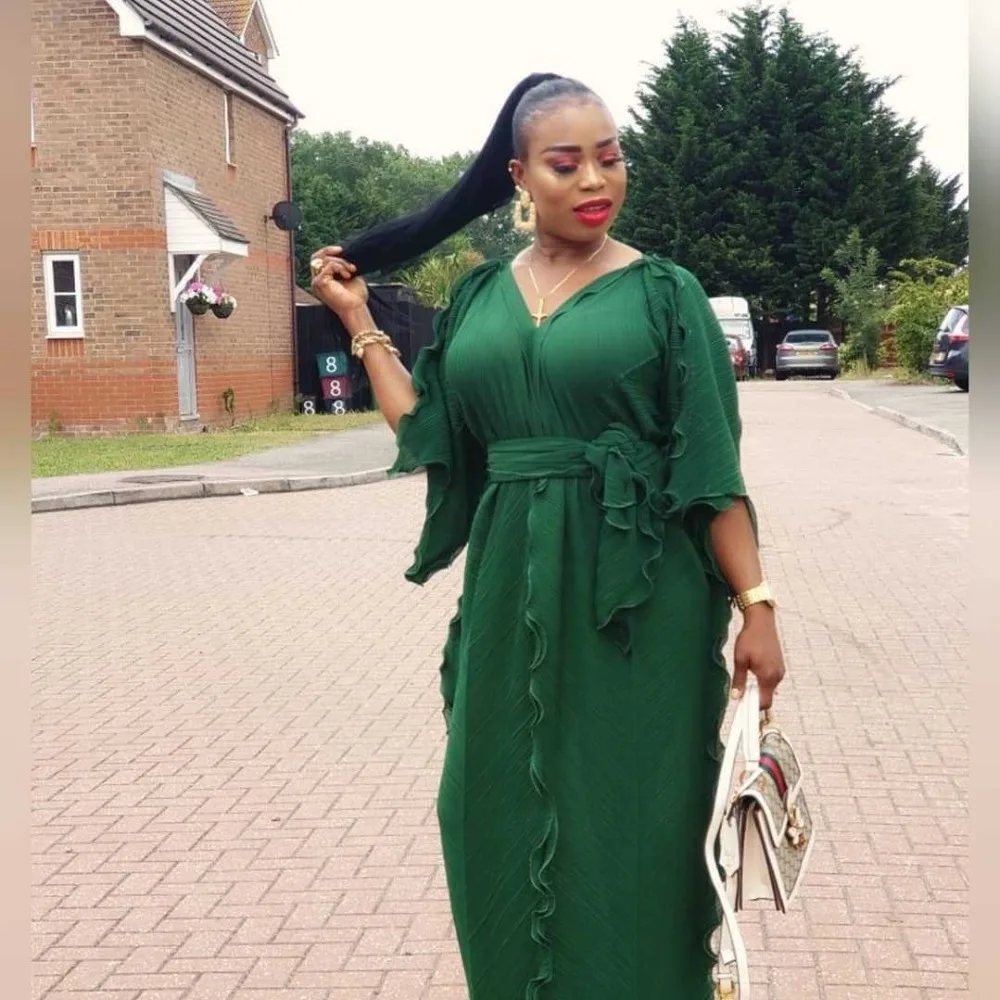 11699754088_1994429169