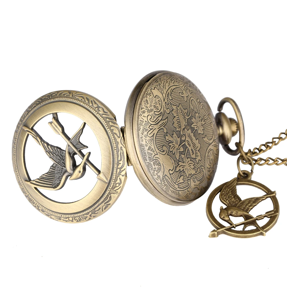 Antique Accessory White Hollow out Dial Pocket Watch Retro Bronze Case Slim Chain Pendant Watch for 4