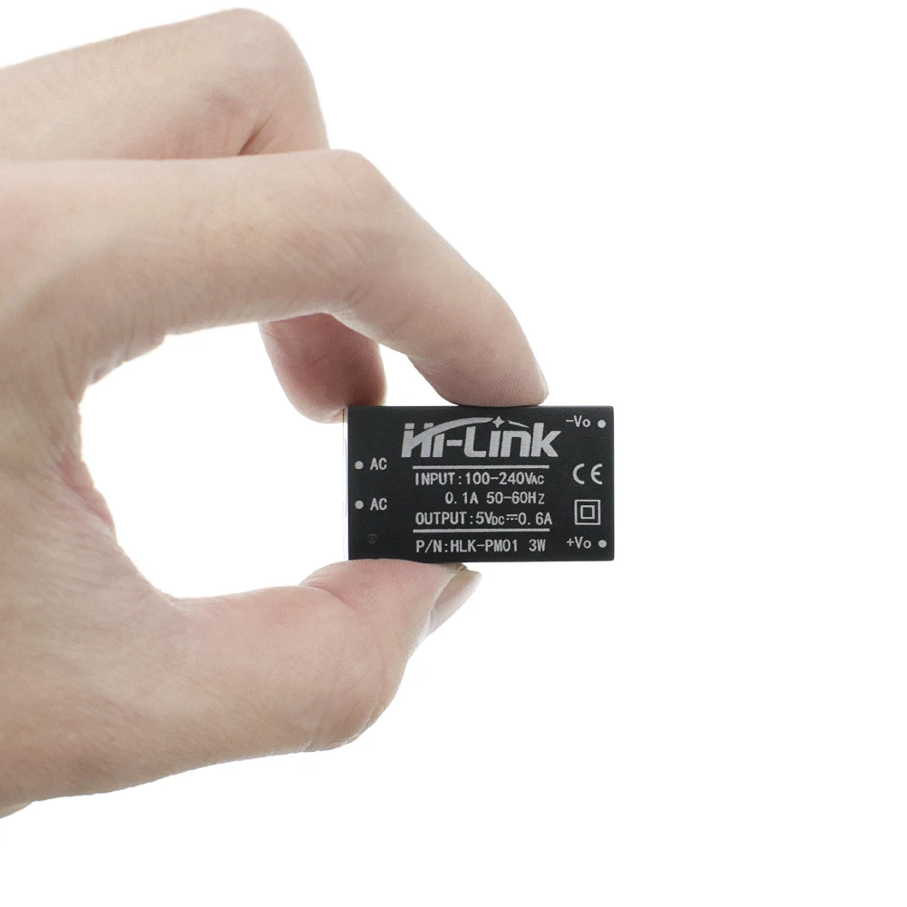 Ультракомпактный модуль питания HLK-PM01 с входным напряжением 100-240V AC и выходным напряжением 5V DC