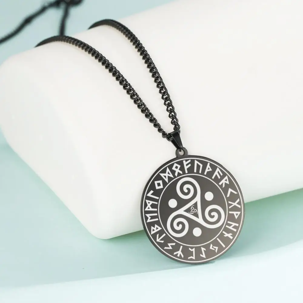 LIKGREAT Wicca collana uomo Triskele tripla spirale simbolo occulto talismano pagano amuleto gioielli in acciaio inossidabile stregoneria