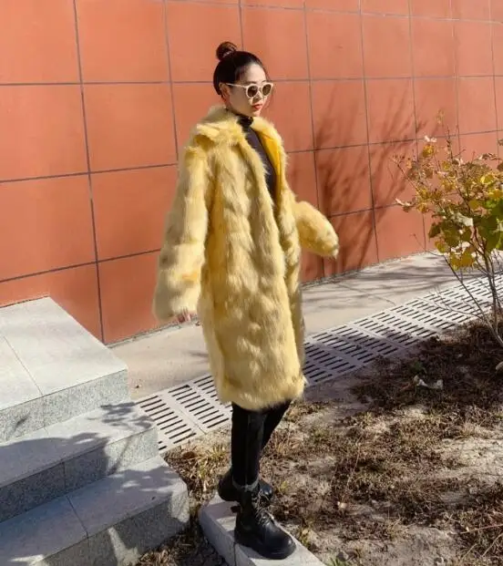 Высококачественная зимняя меховая лохматая куртка из искусственного меха, длинная стильная винтажная меховая женская куртка с длинным рукавом из искусственного меха, свободная верхняя одежда желтого цвета