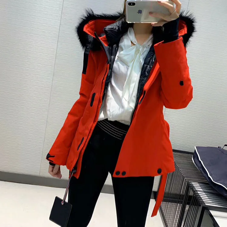 

2019 Autumn and Winter Women's New Temperament Ladies Fox Fur Collar Hooded Down Jacket Women Red & Black