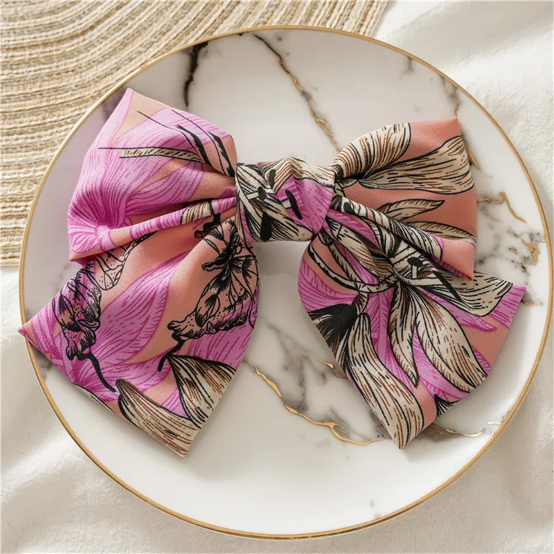 12715193092_2004744291