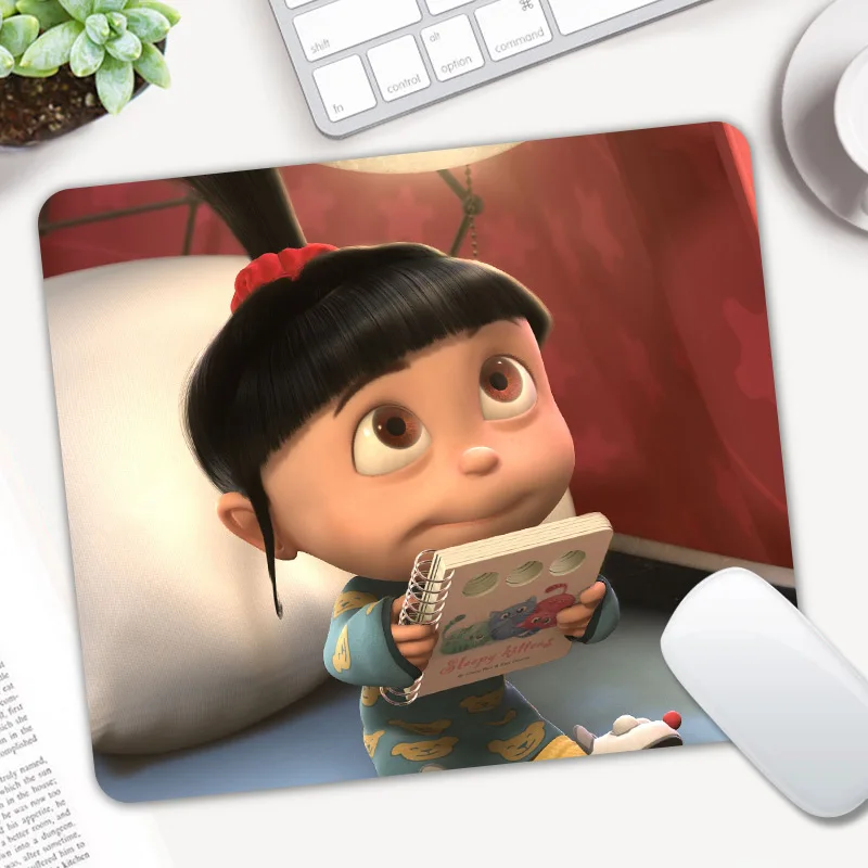 

Child Gift Cute Agnes Rubber Mouse Pad Mousepad Lovely Minions Mice Mat