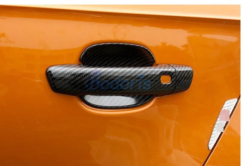 Для Audi Q3 2012 2013 углеродное волокно цветные дверные ручки и Накладка для чаши аксессуары для стайлинга автомобилей