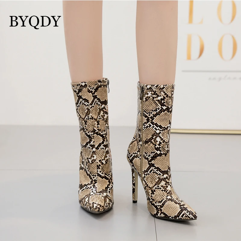 

BYQDY Autumn Zipper Women Boots Snake Print Ankle Boots High Heels Sexy Pointed Toe Lady Sexy Shoes Chelsea Boots Plus Size 42