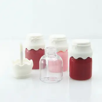 

1pcs 8ML Mini Milk Bottle Lip Glaze Tube Transparent Bottle Lip Gloss Tube Plastic Lip Gloss Cosmetic Packaging Container