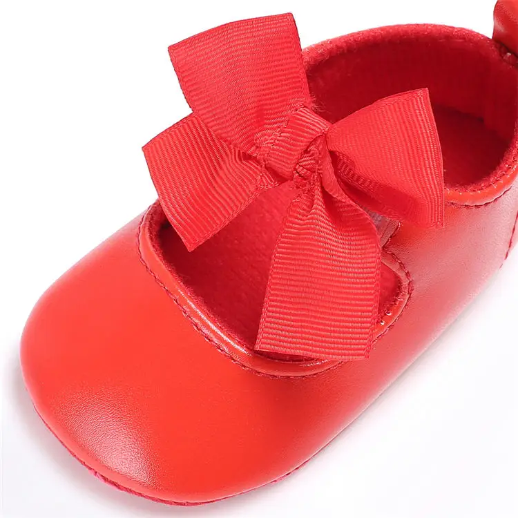 Обувь для маленьких девочек; для новорожденных; для маленьких мальчиков; с мягкой подошвой; дышащие; с бантом; ПВХ; однотонные; для малышей; для первых шагов; вечерние; для маленьких принцесс; для малышей; для кроватки - Цвет: Красный