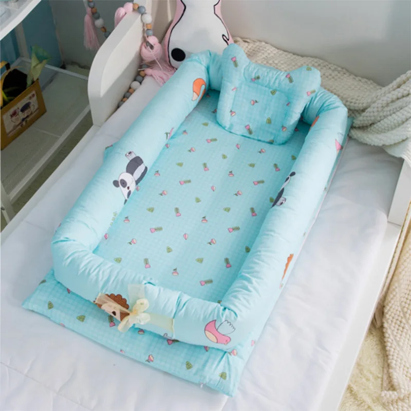 

Baby Bed with Pillow Portable Crib Travel Bed Infant Toddler Cradle for Newborn Bassinet Bumper Washable Prevent squeezing