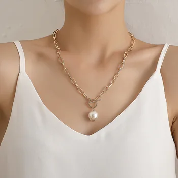 

Ornament Fashion Handmade Lock Pearl Pendant Necklace Women's Versatile Street Snap Alloy Chain Necklace