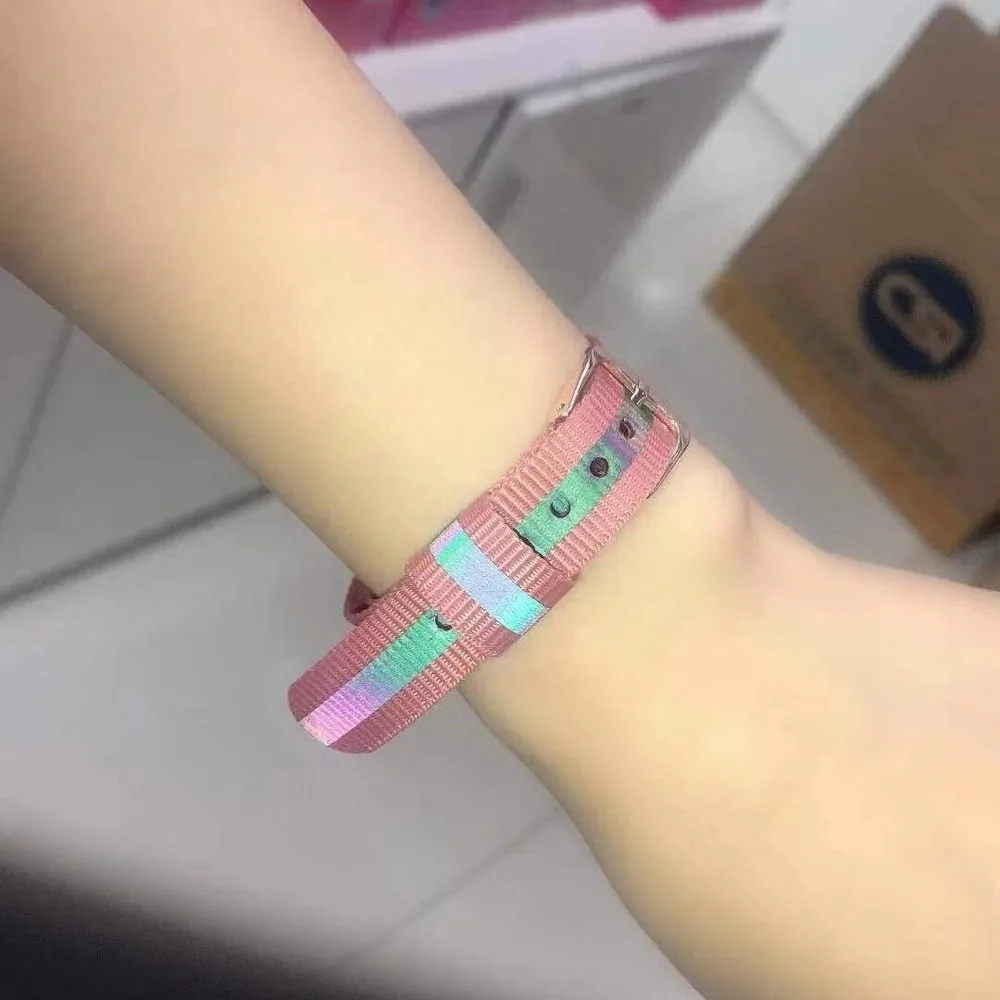 

Unisex Soft Breathable Replacement Strap Sports Ring Nylon Strap 22mm 20mm Universal Strap Holographic Luminous Reflective Strap