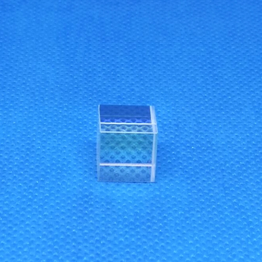 PBS Polarizing Beam Cube Splitter Prism Visible Light Lens For 650nm Red Lasers 10mm Diameter