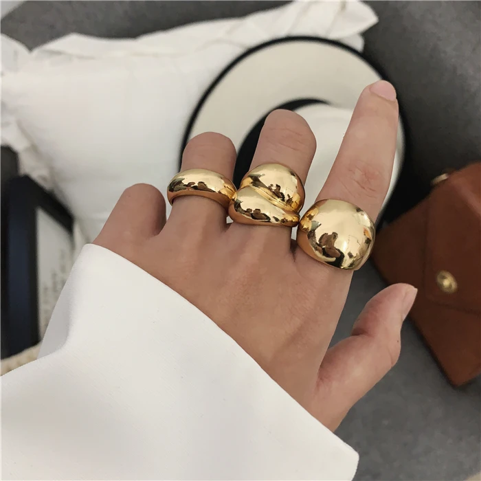 

HUANZHI 2020 Gold Color Silver Color Metal Minimalist Glossy Wide Open Rings Geometric Finger Rings for Women Men Jewelry