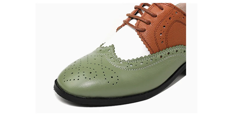 Spring 2020 New Genuine Leather Lace-Up College Women's Brogues Shoes Vintage Carved Single Oxford Shoes For Woman Plus Size 43 (13)