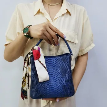 

Blue Women Bucket Bag Python Pattern Bucket Bag Women Elegant Lady Tote Bag Fashion Qatar Girl Loved Bags
