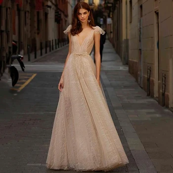 

Eightree Wedding Dresses Sexy Deep V Neck Backless Lace Cap Sleeves Bridal Gowns Custom Made Beach A-Line Wedding Dress