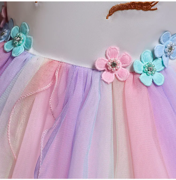 10375066154_699647694