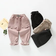 Коллекция года, зимние однотонные повседневные хлопковые флисовые штаны с оборками и карманами для маленьких девочек детские длинные прямые штаны