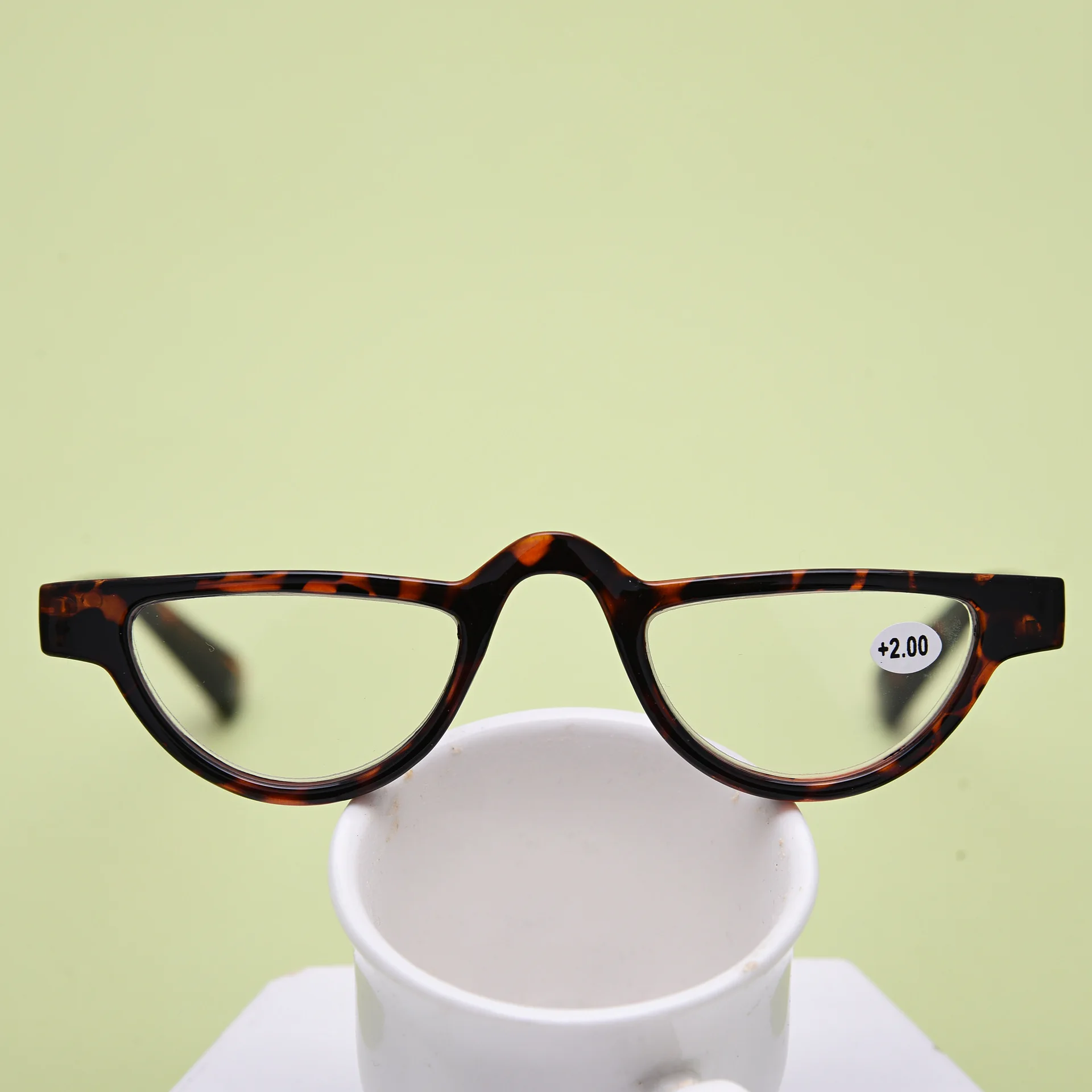 Маленькие очки для чтения кошачий глаз для женщин и мужчин, Ретро мода, ультралегкий ПК пластик, полная оправа, прозрачные линзы, пресбиопические очки R248