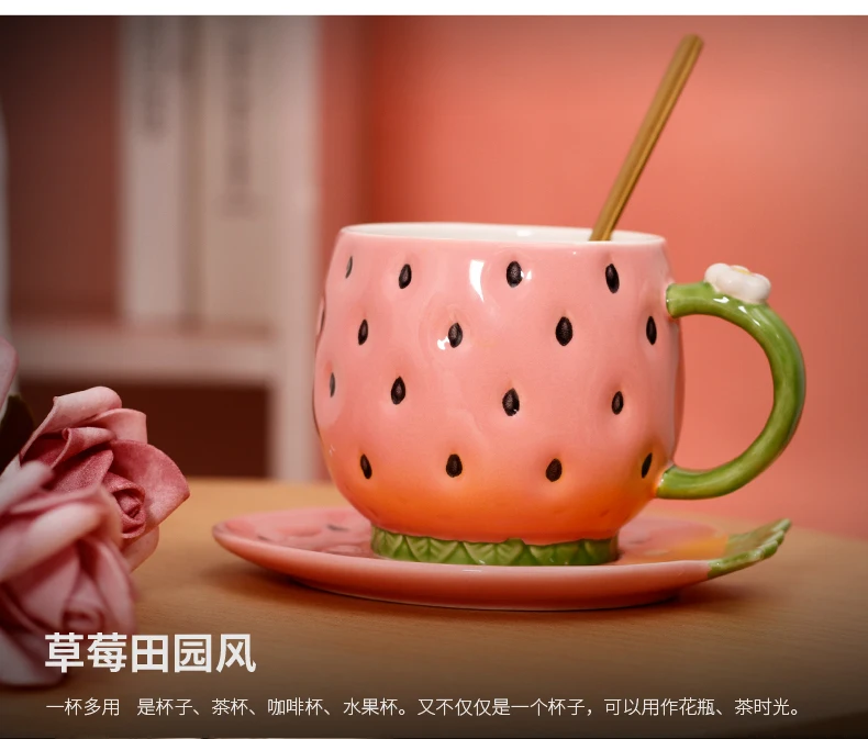 Милая Клубничная чашка, Скандинавская розовая креативная керамическая чашка, высокое качество, с ручкой-ложкой, kofiebeker, домашняя чашка для молока и кофе, MM60BYD