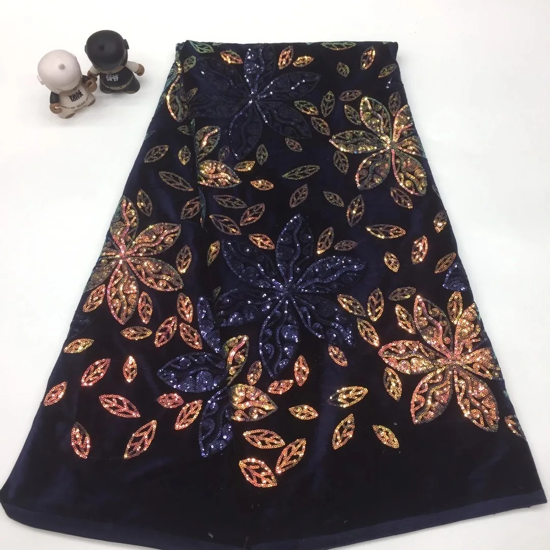 

The Latest African Soft Velvet Lace Fabric, With Sequin Embroidery, Can Be Worn In A Comfortable Evening Dress XX4566