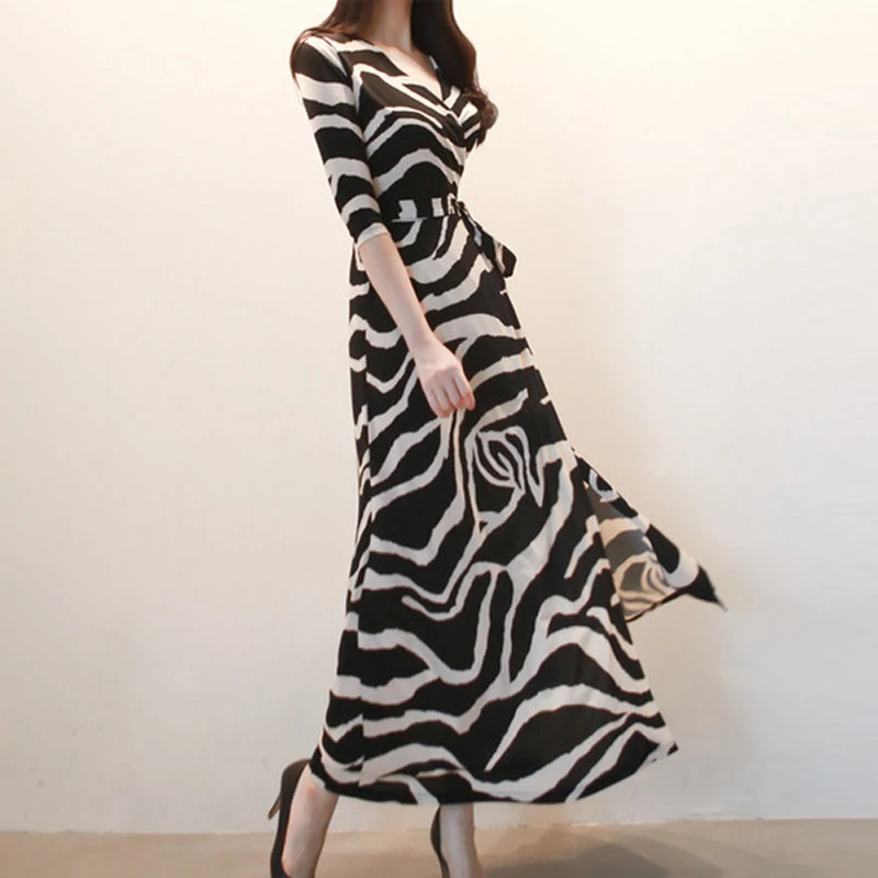 

SHTONGHUA High Quality Runway Designer zebra Printed Maxi Dress Women Summer Retro Bow V neck Fashion Ladies Long Dress