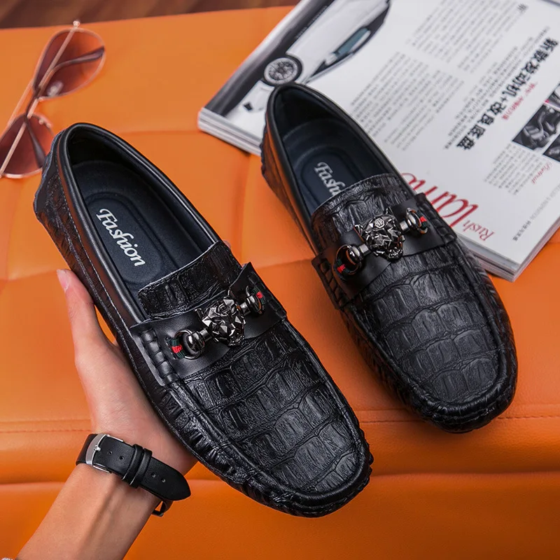 

2018 New Style Men Moccosins Genuine Leather Popular MEN'S SHOES Spring Summer Versatile Fashion Loafers England Driving Shoes