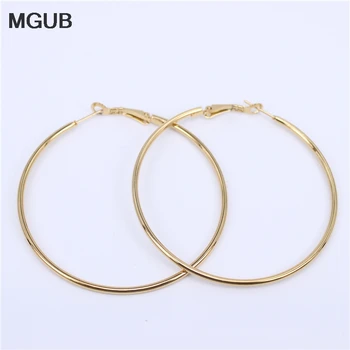 

MGUB 2MM thread earrings 30mm-70mm Outside diameter Exaggerated earrings gold color Lightweight fit JX62