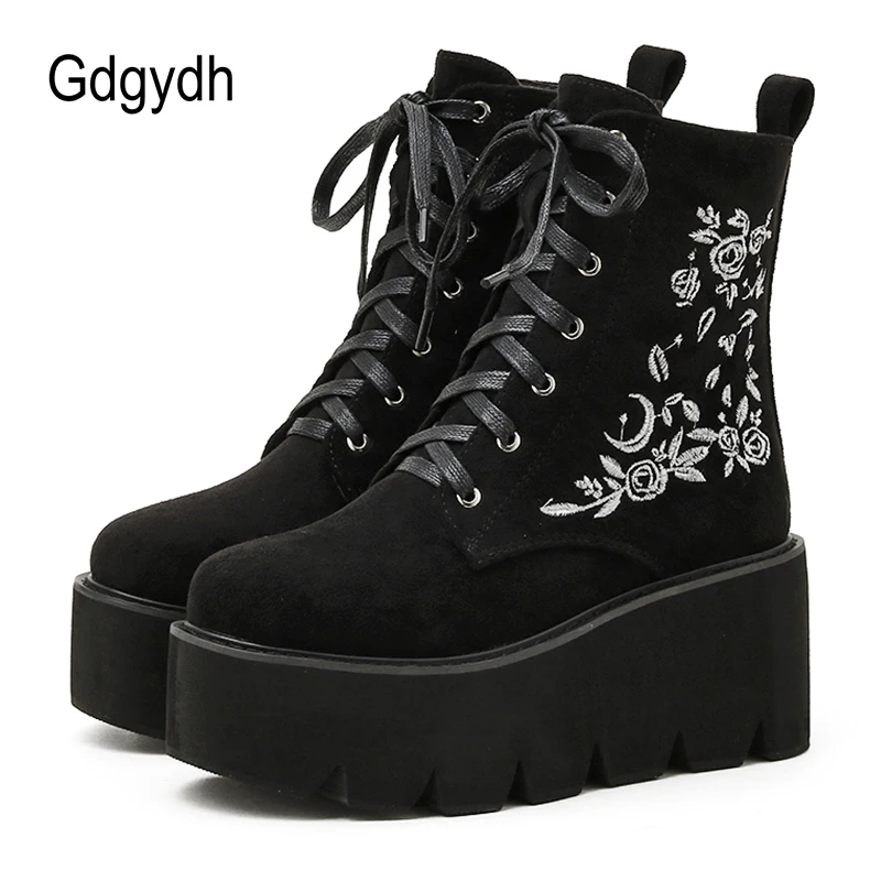 Gdgydh Retro Gothic Style Embroidered Flower Boots Women Platform Wedge Black Suede Heel Thick Bottom Ankle With Zipper | Обувь