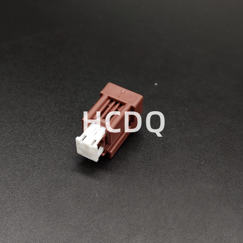 The original NS02FBR-CS automobile connector plug shell and connector are supplied from stock