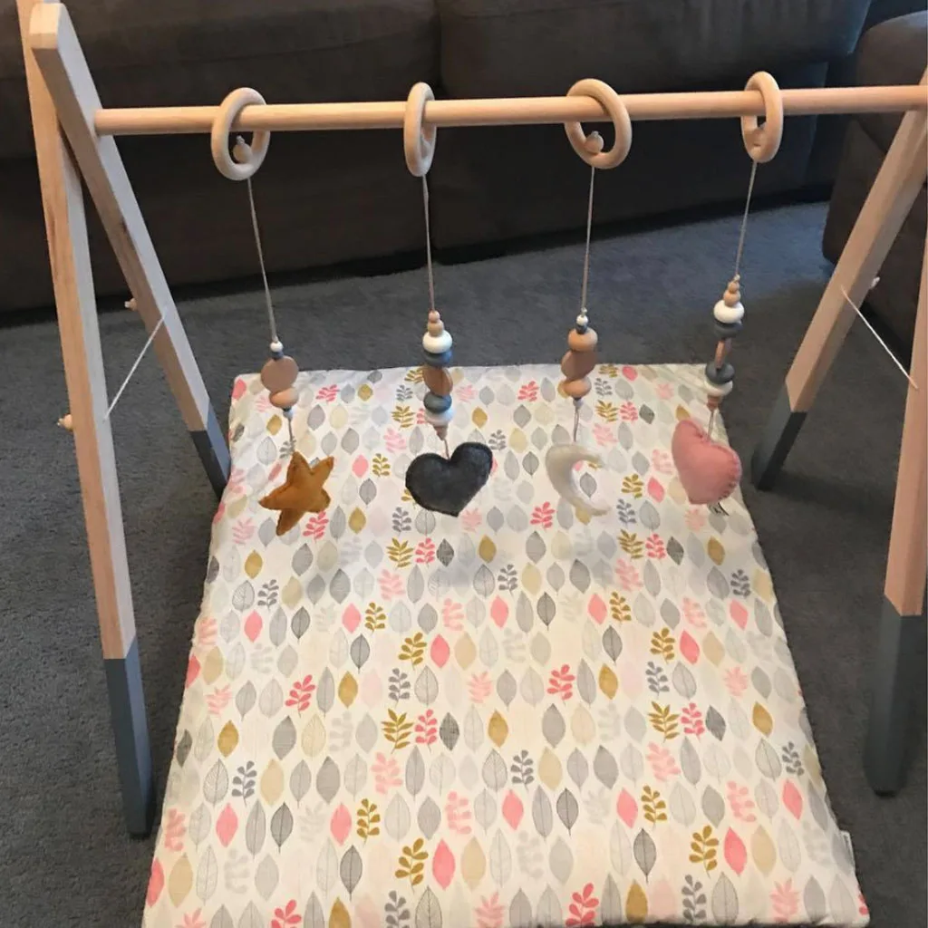 

Wooden Baby Room Decor Play Gym Toy Wooden 1set Animals Wooden Pendant Baby Play Toy Gift Infant Room Clothes Rack Accessories