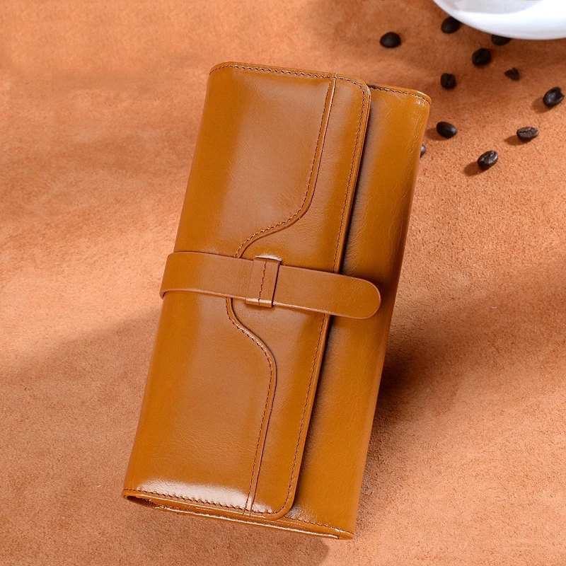 

Women Retro Oil Wax Head Layer Leather Tri-Fold Wallet Female Long Section Large-Capacity Wallet