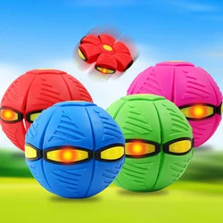 Bola de disco de tiro plano con luz LED para niños, juguete de platillo volador, Bola de pie deformable, pelota de deportes al aire libre, OVNI volador
