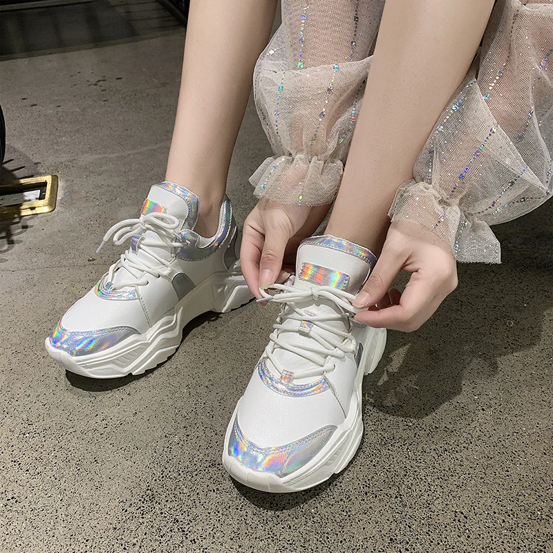 

Comfortable Flat Platform Shoes Women Casual Vulcanized Shoes Woman Autumn Lace-up Sneakers Women Flats Rubber Ladies Shoes PU