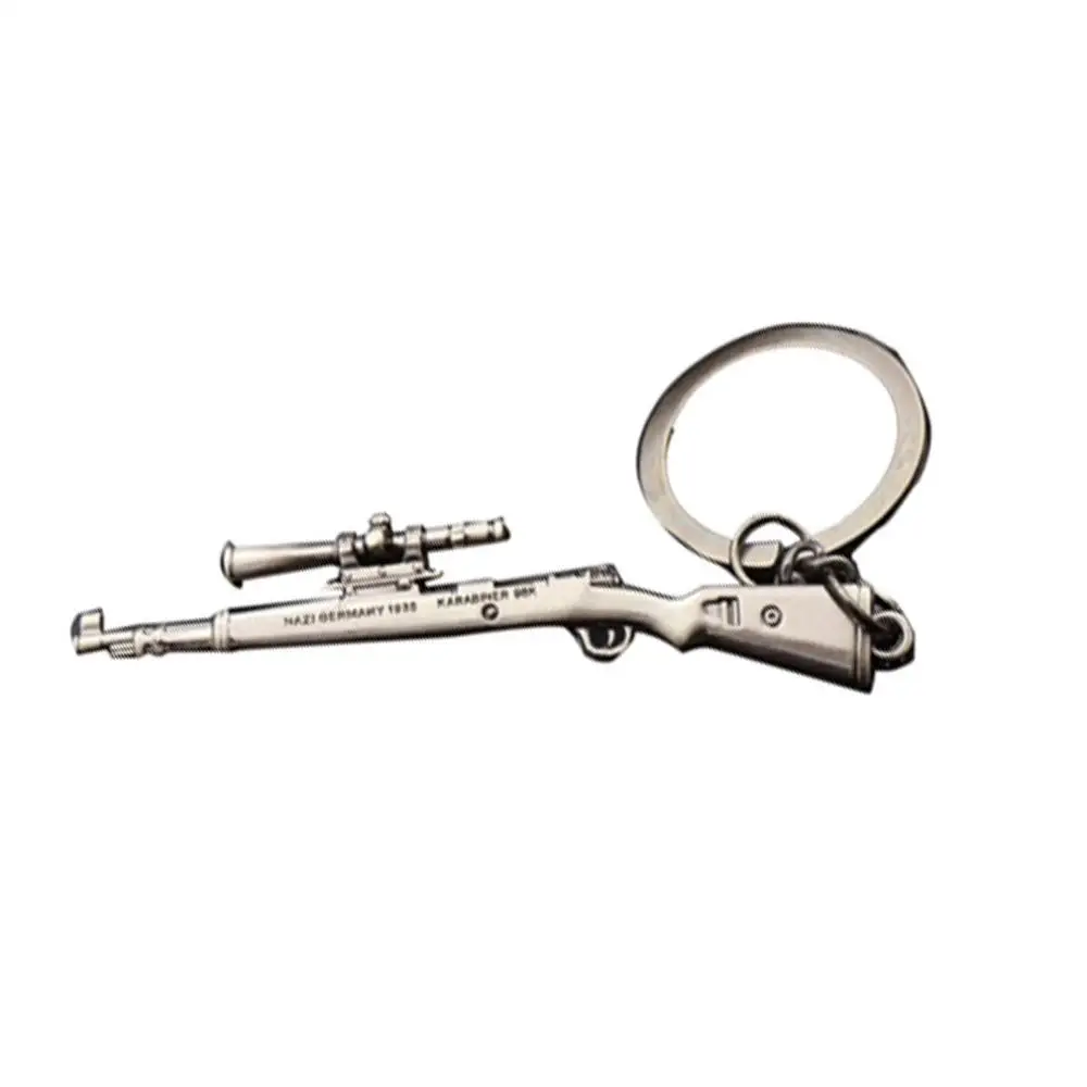 

Creative Helmet Pan Hand Tour Eat Chicken Keychain Three-Level Bag Pendant Gifts Gift Jedi Survival Keychain