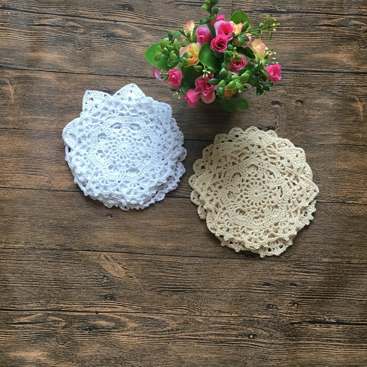 Лот из 12 ручных вязания крючком Doilies " белый и натуральный Винтаж Свадебные Чай Вечерние HD427