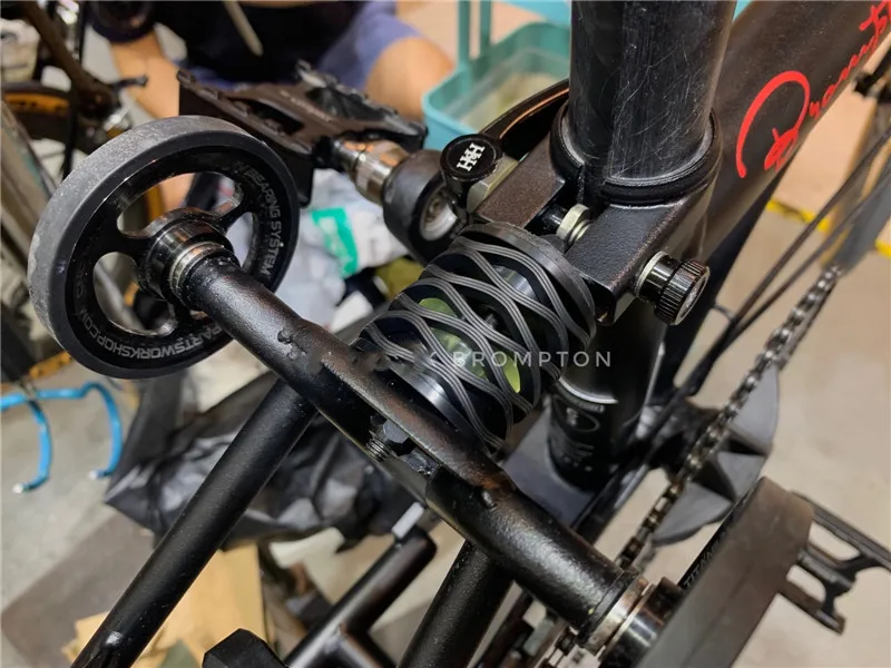 В ассортименте имеются 5 расцветок складной велосипедный задний амортизатор для brompton езда на велосипеде max Весовая нагрузка 100 кг